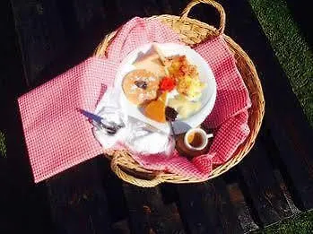 Glemerald Hostel *