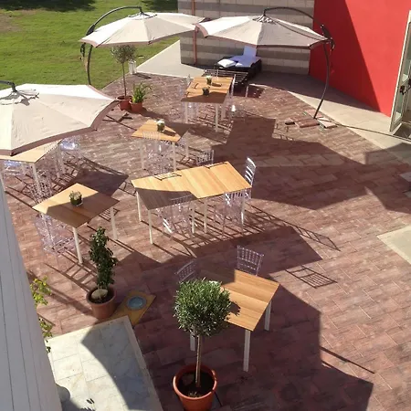 Glemerald Hostel