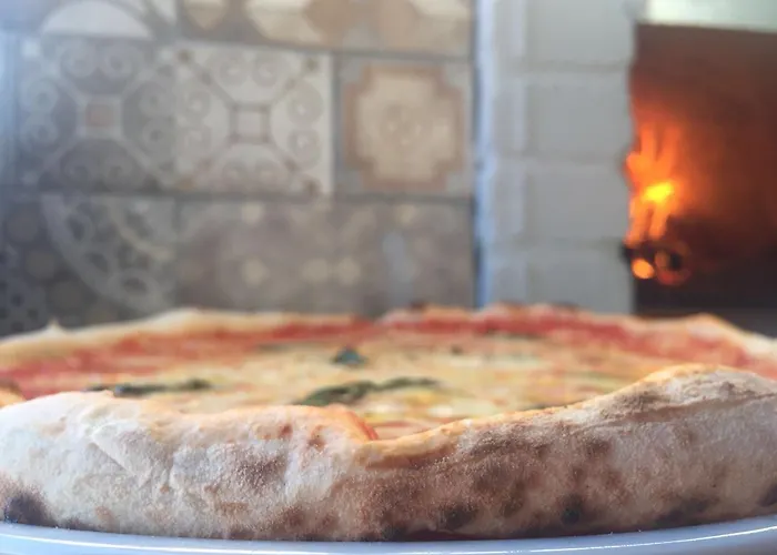 Glemerald ホステル *